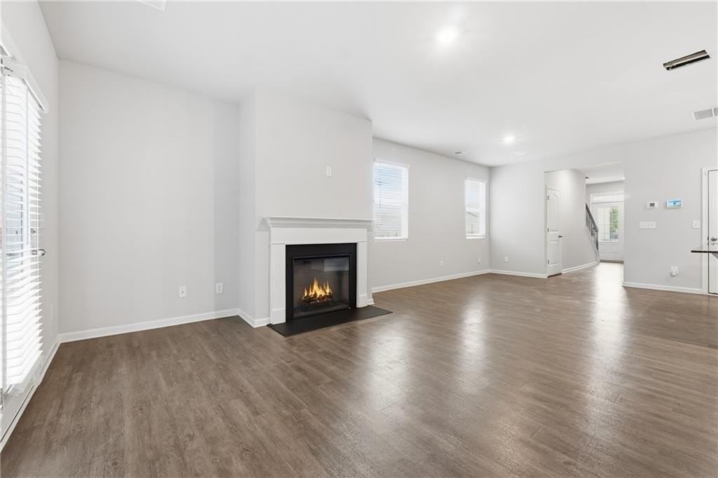 6615 Bluffview Dr - Photo 6 of 26