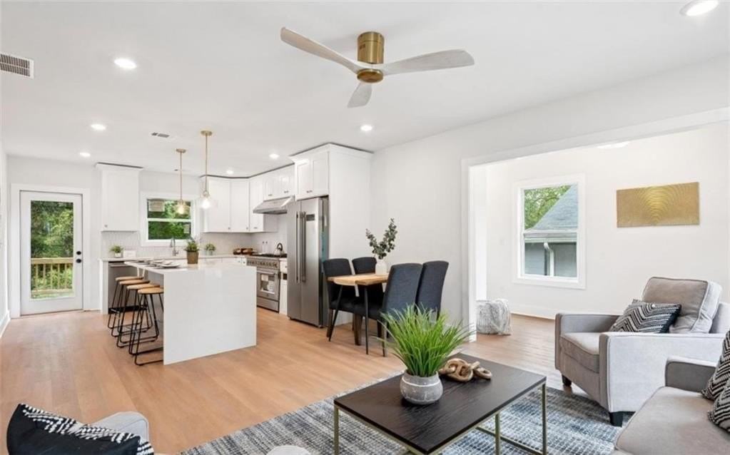 1713 North Ave Nw - Photo 4 of 24