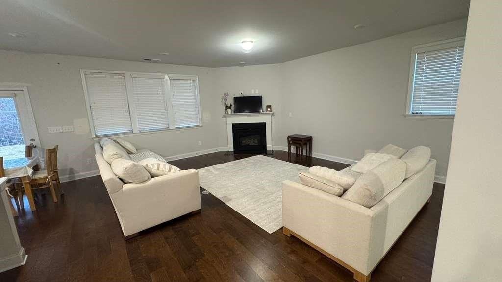 7475 Easton Valley Ln - Photo 6 of 30