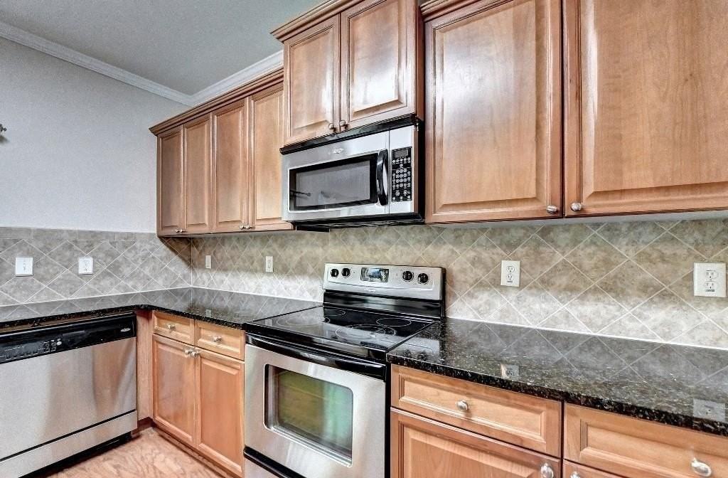 1597 Liberty Pkwy Nw - Photo 4 of 38