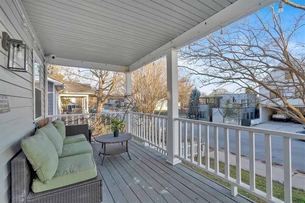 1520 Foote St Ne - Photo 3 of 39