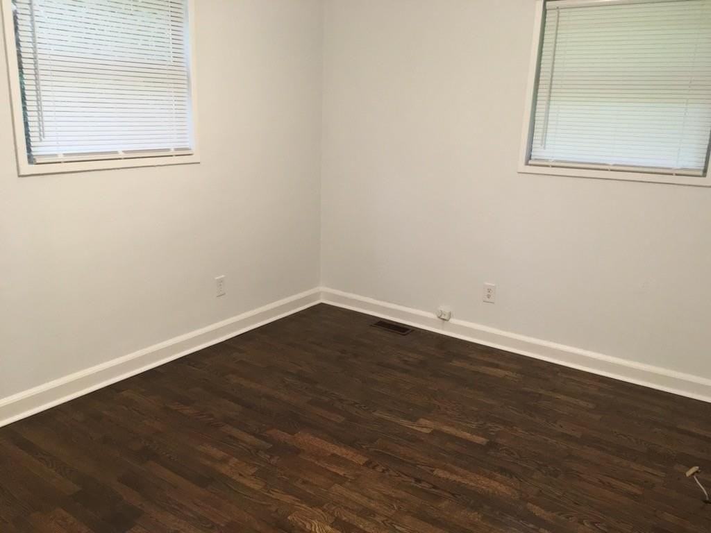 2335 Scotty Cir - Photo 7 of 9