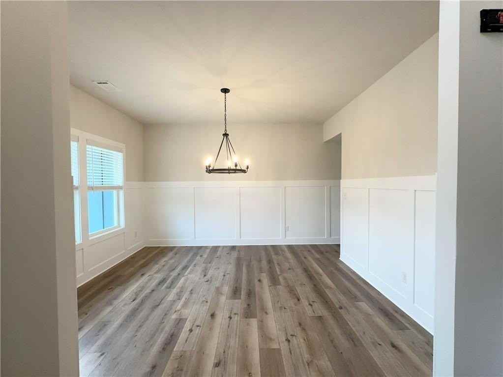 2145 Sun Valley Court - Photo 3 of 22