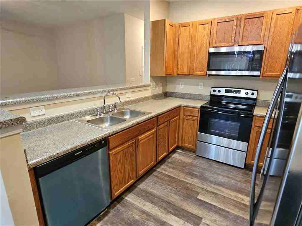 2160 Spikerush Way - Photo 4 of 29