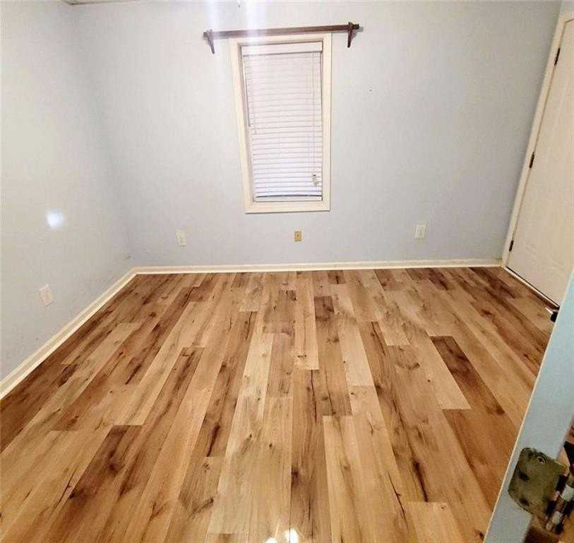 1130 Lee Whatley Dr - Photo 3 of 12