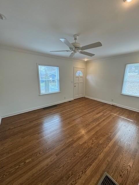 1464 Hawthorne Ave Nw - Photo 4 of 9