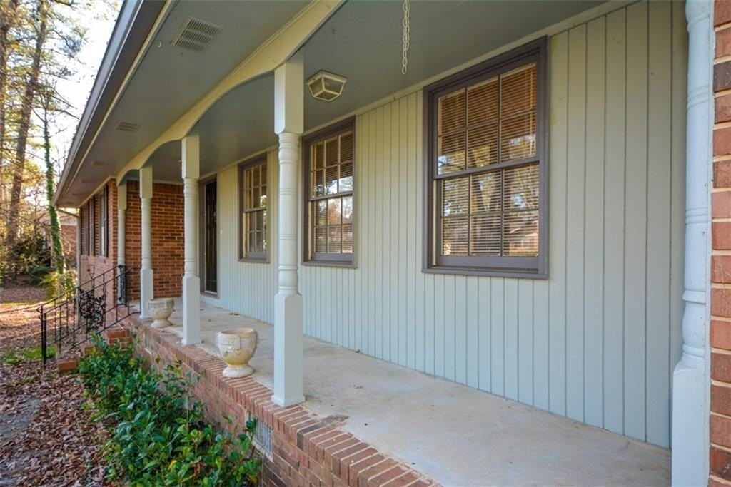 1316 White Oak St Se - Photo 7 of 46