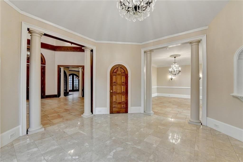 1540 Lipscomb Rd - Photo 5 of 50