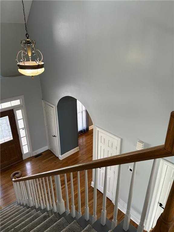 7450 Waters Edge Dr - Photo 5 of 50