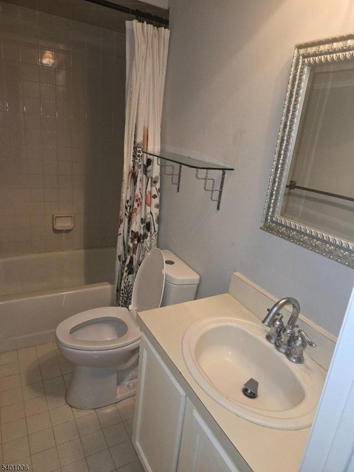 754 Darlington Dr - Photo 5 of 7