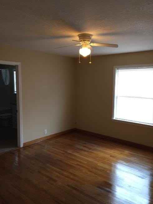 363 S Mcdonald St - Photo 7 of 13