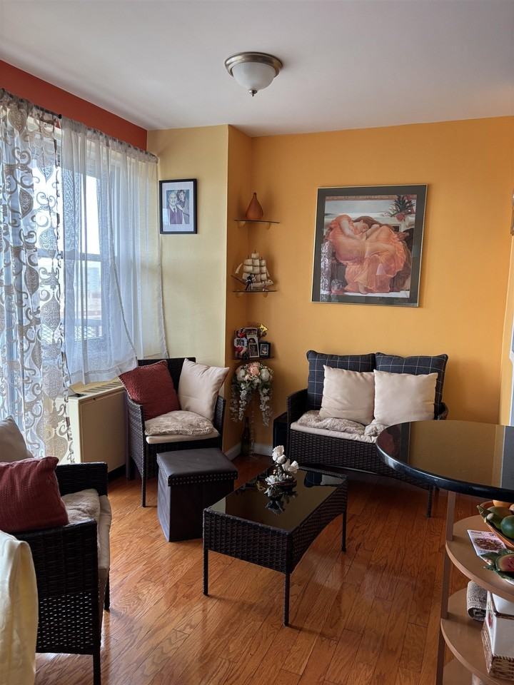 6600 Kennedy Blvd E #9K - Photo 3 of 21