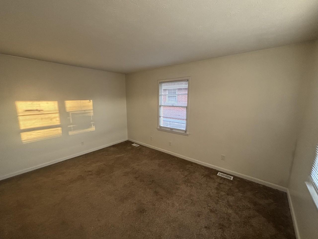 1469 Huntsville Dr Unit B #B - Photo 7 of 9