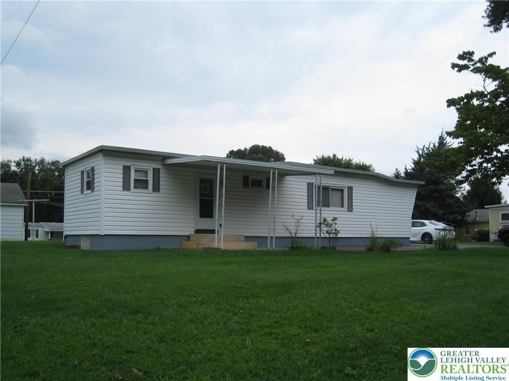 549 Frable St - Photo 2 of 12