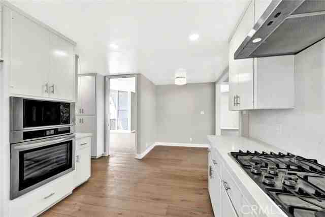 4338 Fairway Dr - Photo 3 of 8