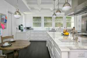 featured image of 1224 Adair St