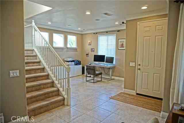 8 Stone Turret Ct - Photo 6 of 8