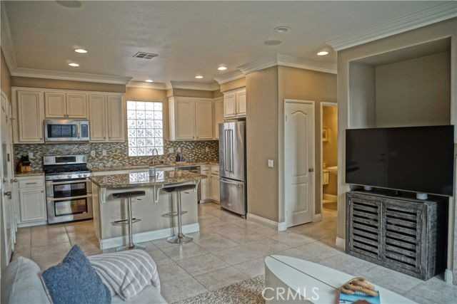 8 Stone Turret Ct - Photo 7 of 8