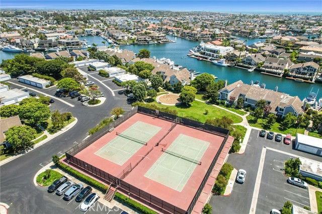 3625 Windspun Dr - Photo 2 of 8