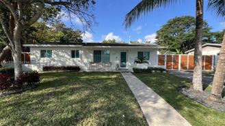 15660 Sw 100th Ave - Photo 1 of 1