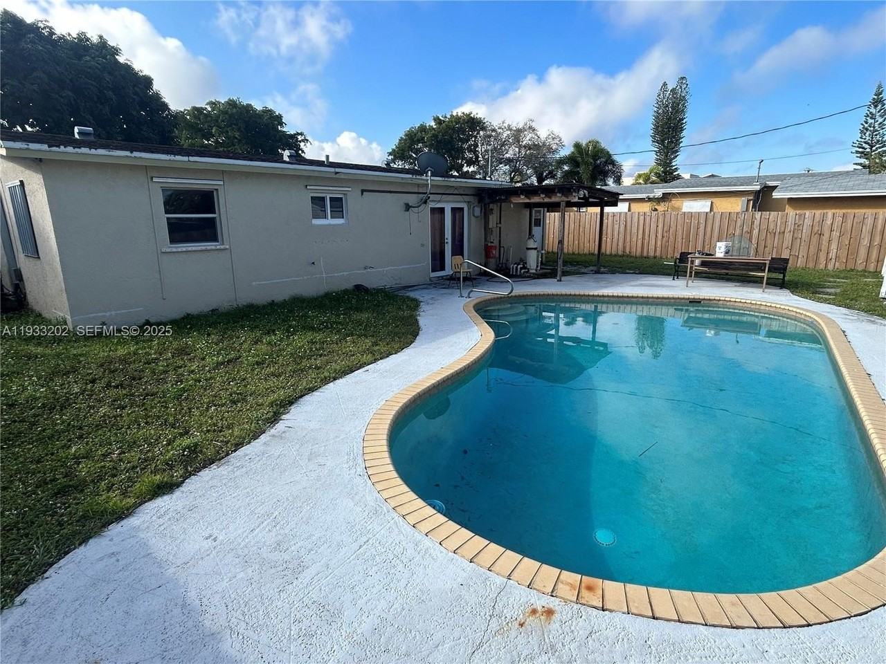 6201 Sw 38th Ct #6201 - Photo 4 of 11