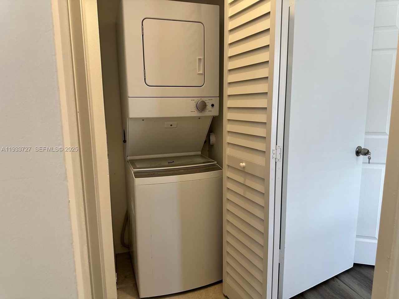 891 Cypress Park Way #C6 - Photo 4 of 17