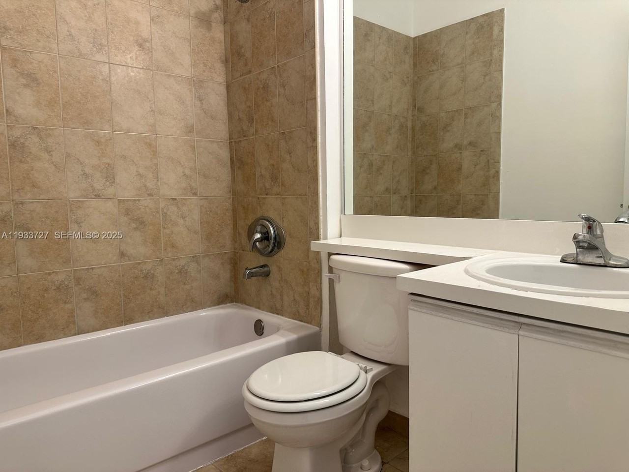 891 Cypress Park Way #C6 - Photo 7 of 17