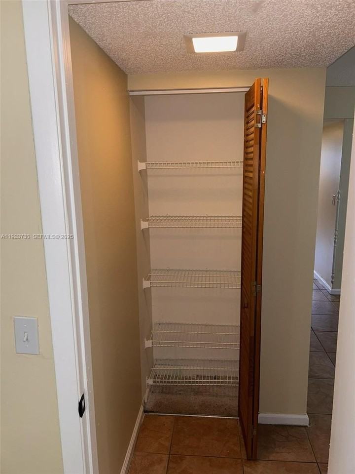 8041 Southgate Blvd #H1 - Photo 7 of 15