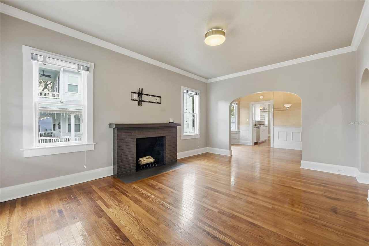 1213 Delaney Ave - Photo 7 of 32