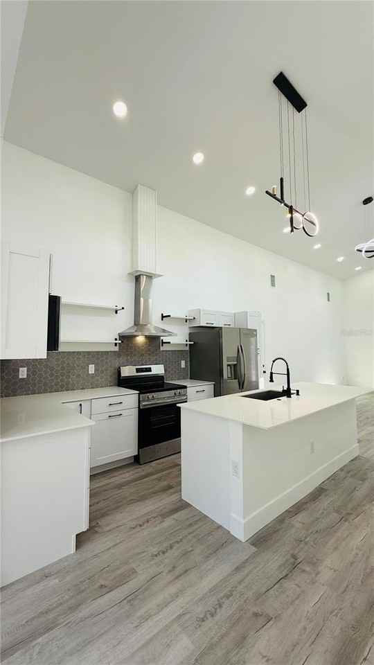 7626 Cypress Dr - Photo 5 of 31