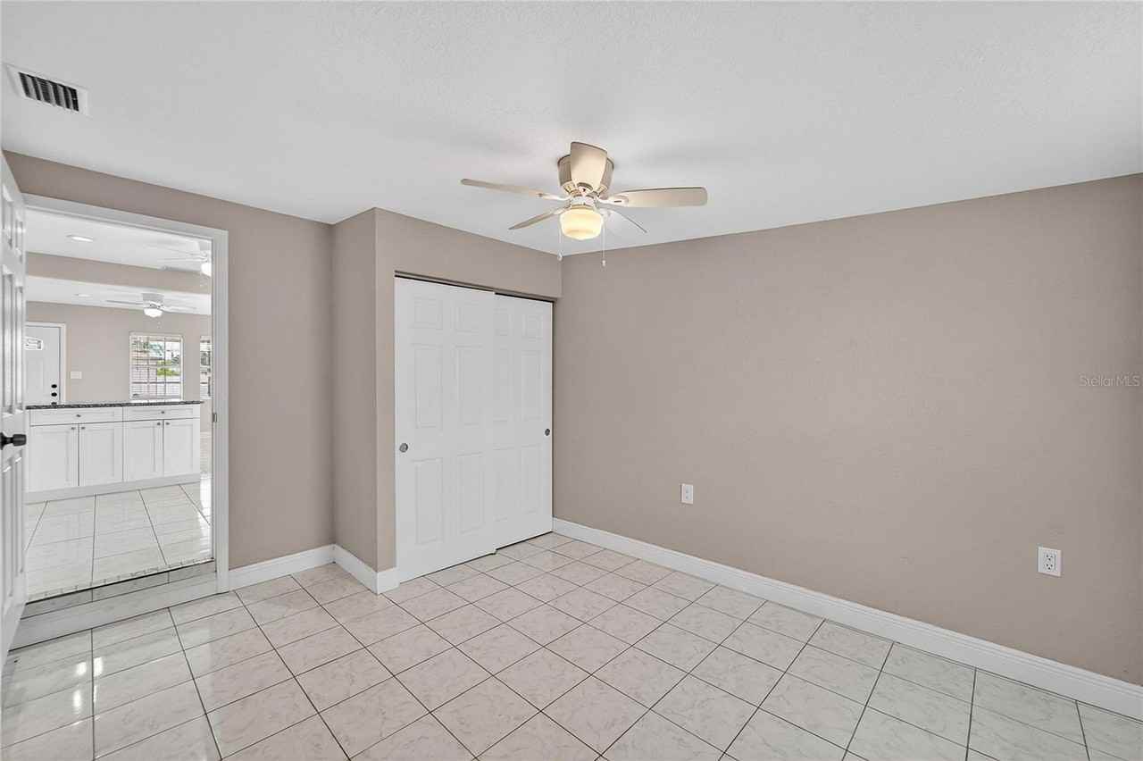 4945 36th Ave N - Photo 7 of 46