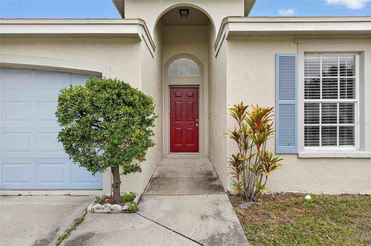 140 Lookout Dr - Photo 3 of 50