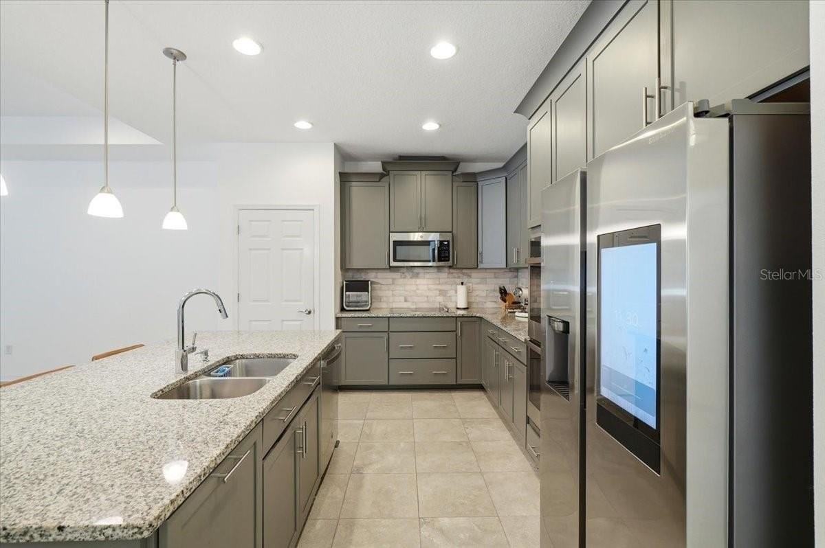 4130 Solamor St - Photo 6 of 34