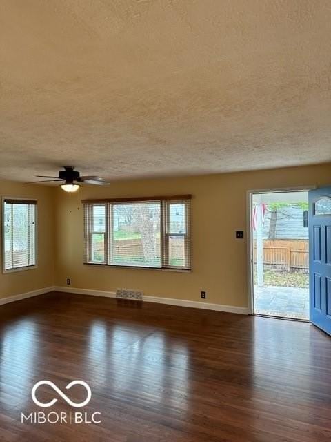 10 Commerce Dr - Photo 7 of 30