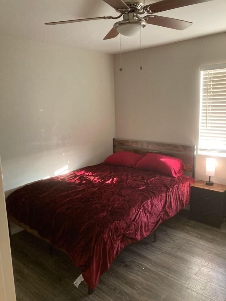 E Pueblo Ave - Photo 5 of 9