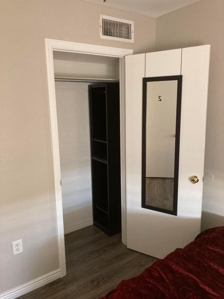 E Pueblo Ave - Photo 6 of 9