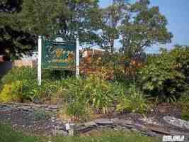 featured image of 26 Greenmeadow Dr