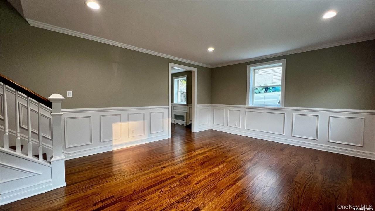 117 Summers St - Photo 3 of 18