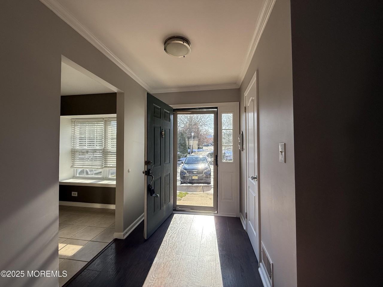 52 Aberdare Ct Unit 4 #4 - Photo 2 of 16