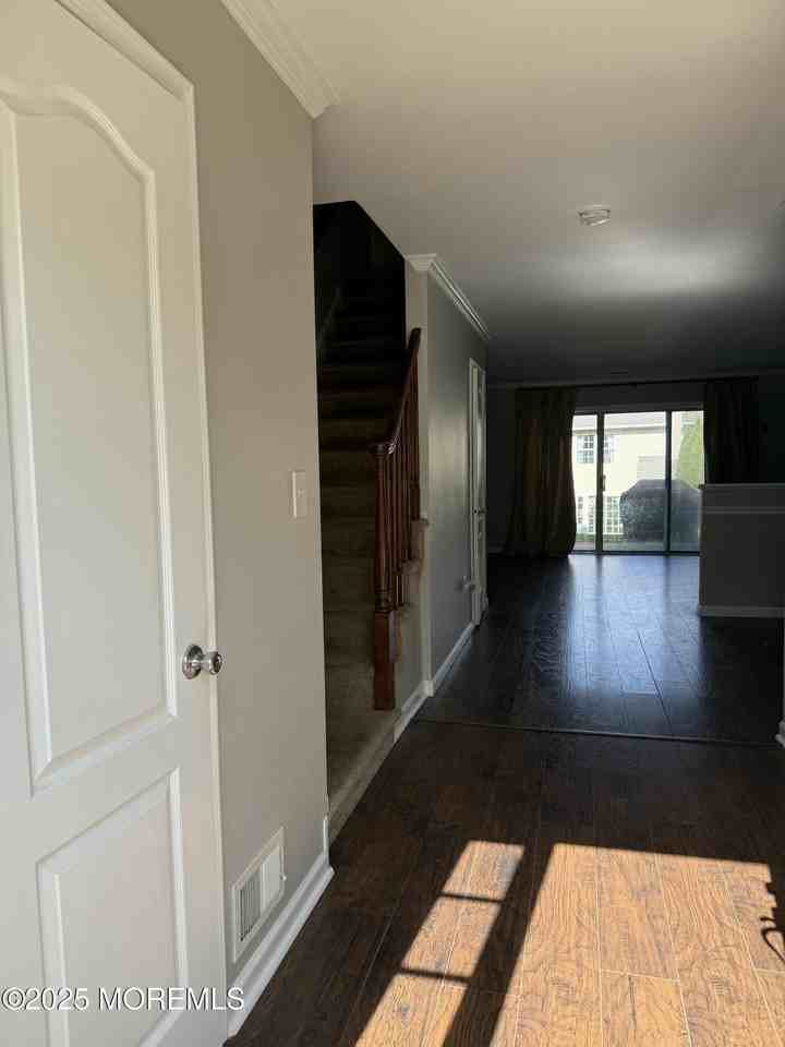 52 Aberdare Ct Unit 4 #4 - Photo 4 of 16