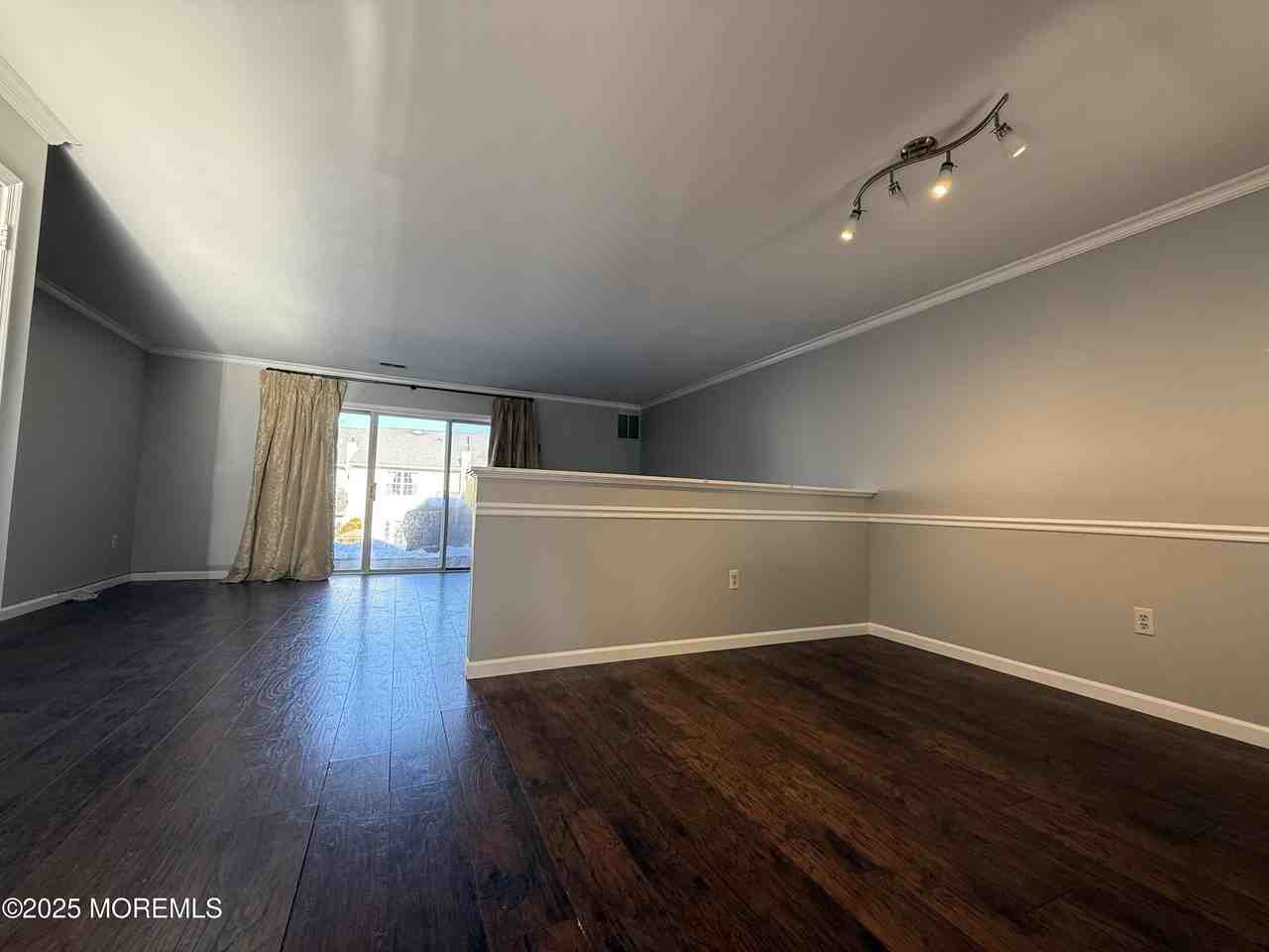 52 Aberdare Ct Unit 4 #4 - Photo 7 of 16