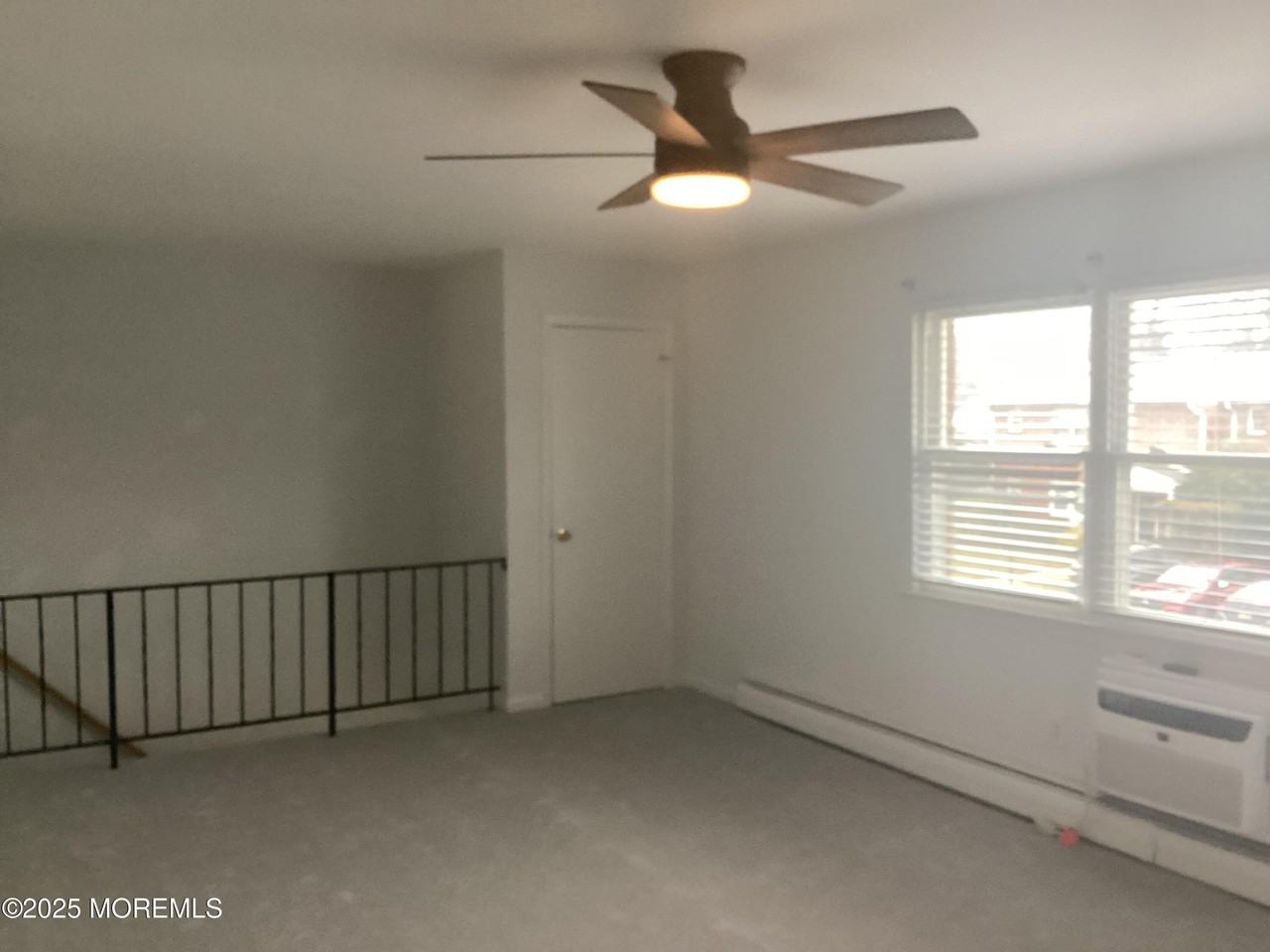 25 King James Ln - Photo 3 of 18