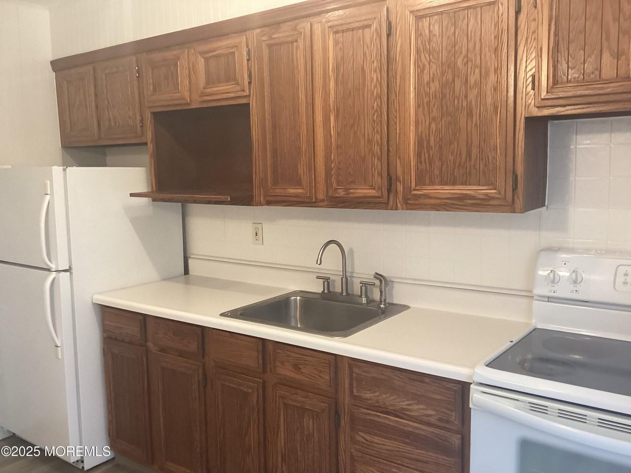 25 King James Ln - Photo 6 of 18