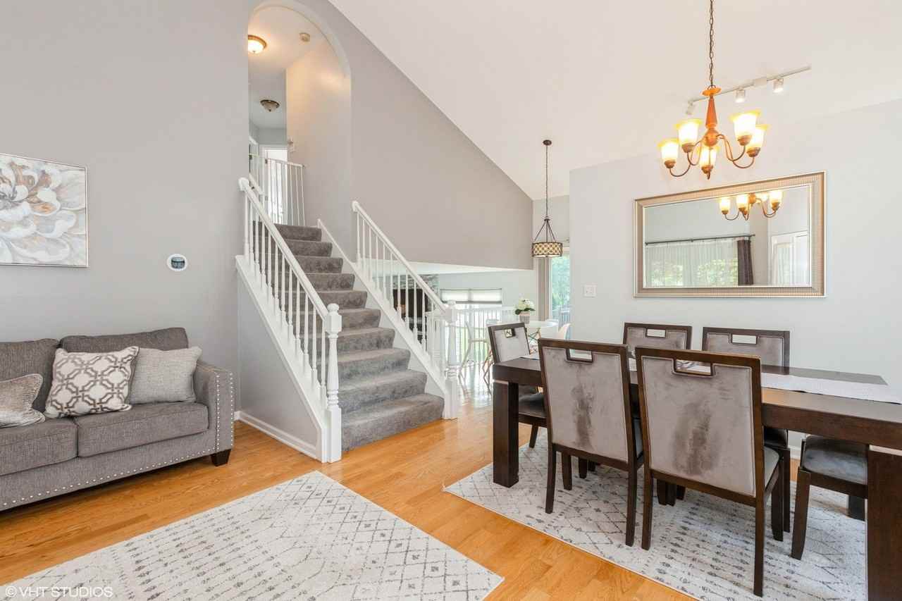 724 Wildflower Cir - Photo 7 of 31