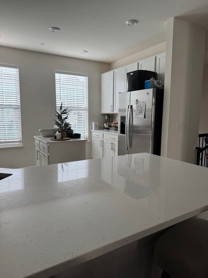 1654 Bentz Way - Photo 4 of 8