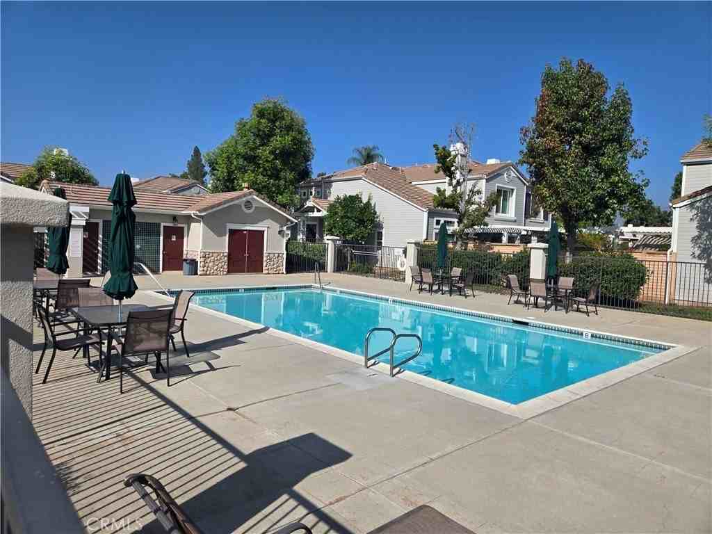 333 Pony Express Rd - Photo 2 of 12