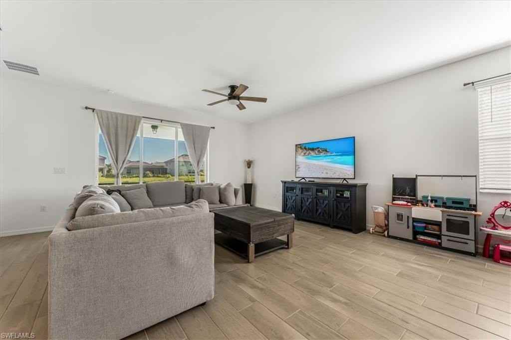 2581 Kona Way - Photo 6 of 35