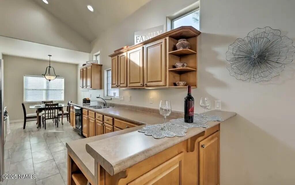 210 W Cedar Ave - Photo 5 of 28