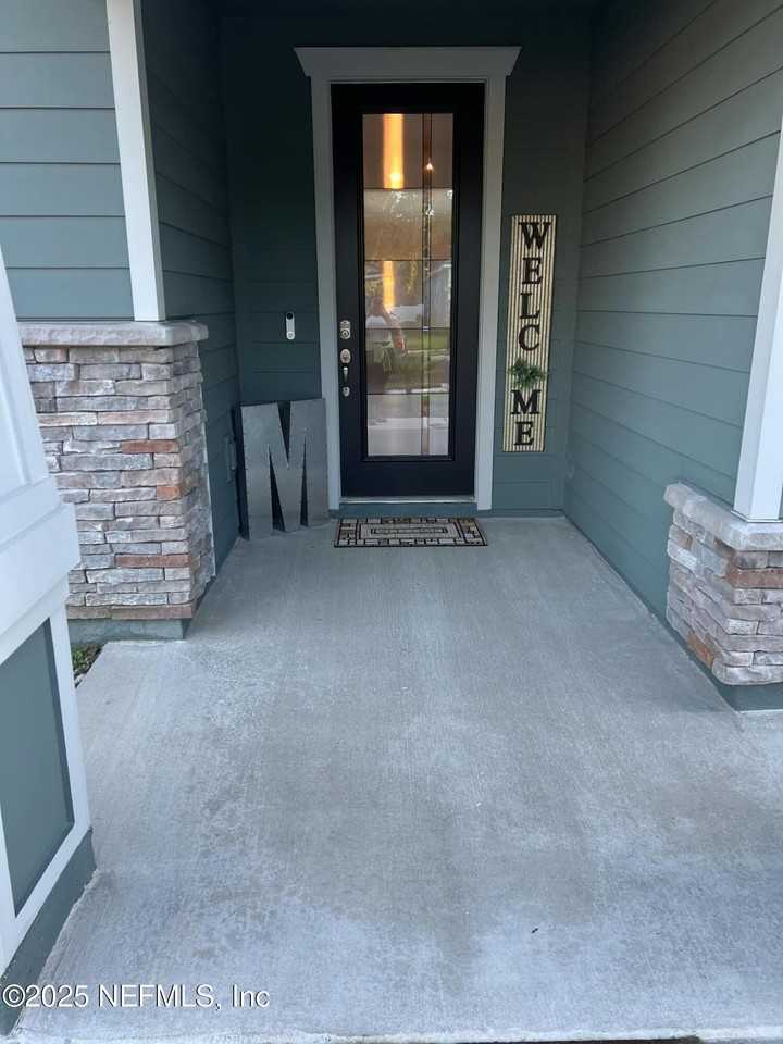 2758 Ivy Post Dr - Photo 2 of 17