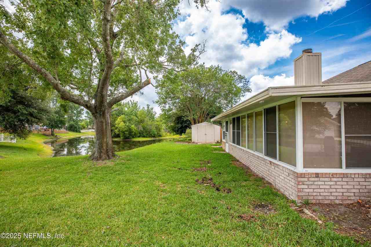 2081 Magnus Ln - Photo 2 of 12